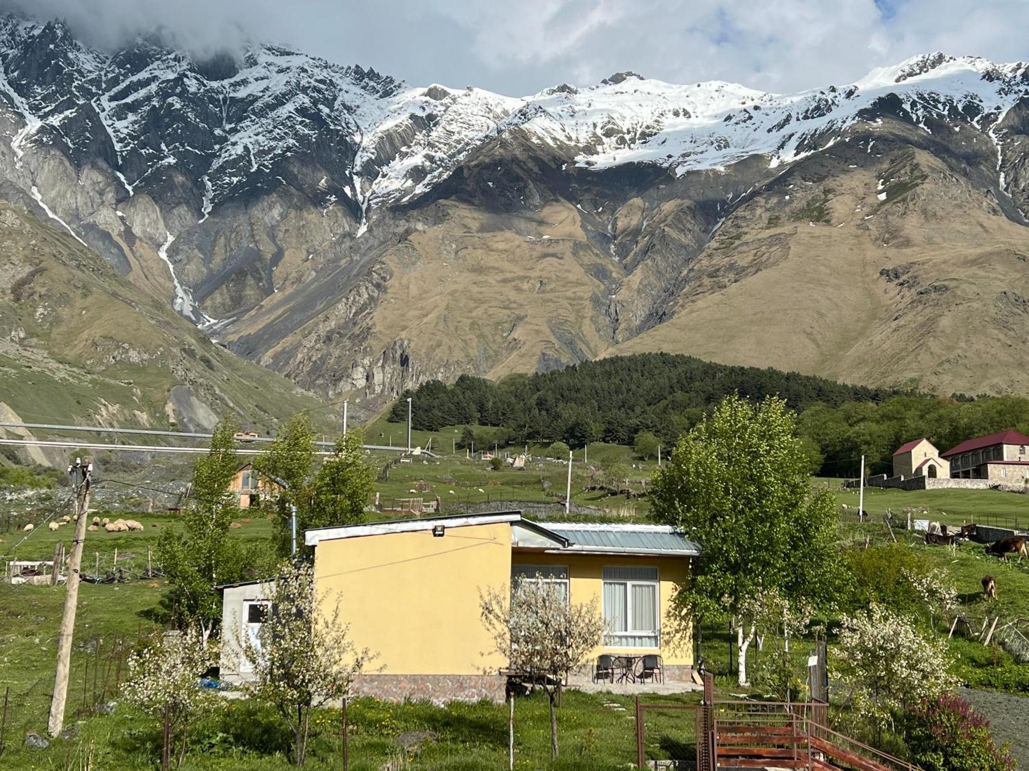 Mountain Stepantsminda